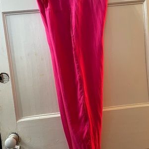 50% off sale💓 Vintage 1980s 100% pure silk women’s pants. Elastic on waist nee…